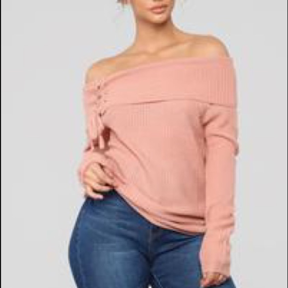 Ambiance Appearance Off the Shoulder Sweater 🧡